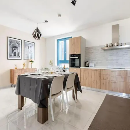 Appartement Sea View Luxury Brand New In Valletta