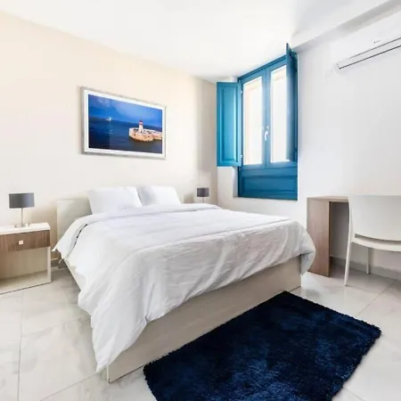 Sea View Luxury Brand New In Appartement