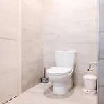 Sea View Luxury Brand New In דירה *